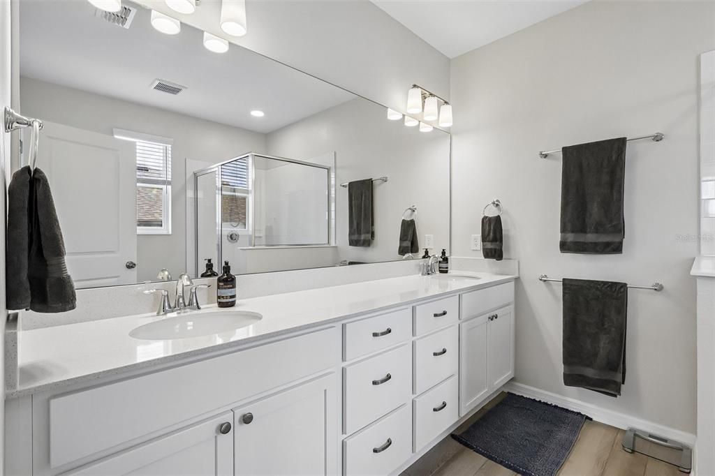 For Sale: $493,500 (3 beds, 2 baths, 1835 Square Feet)