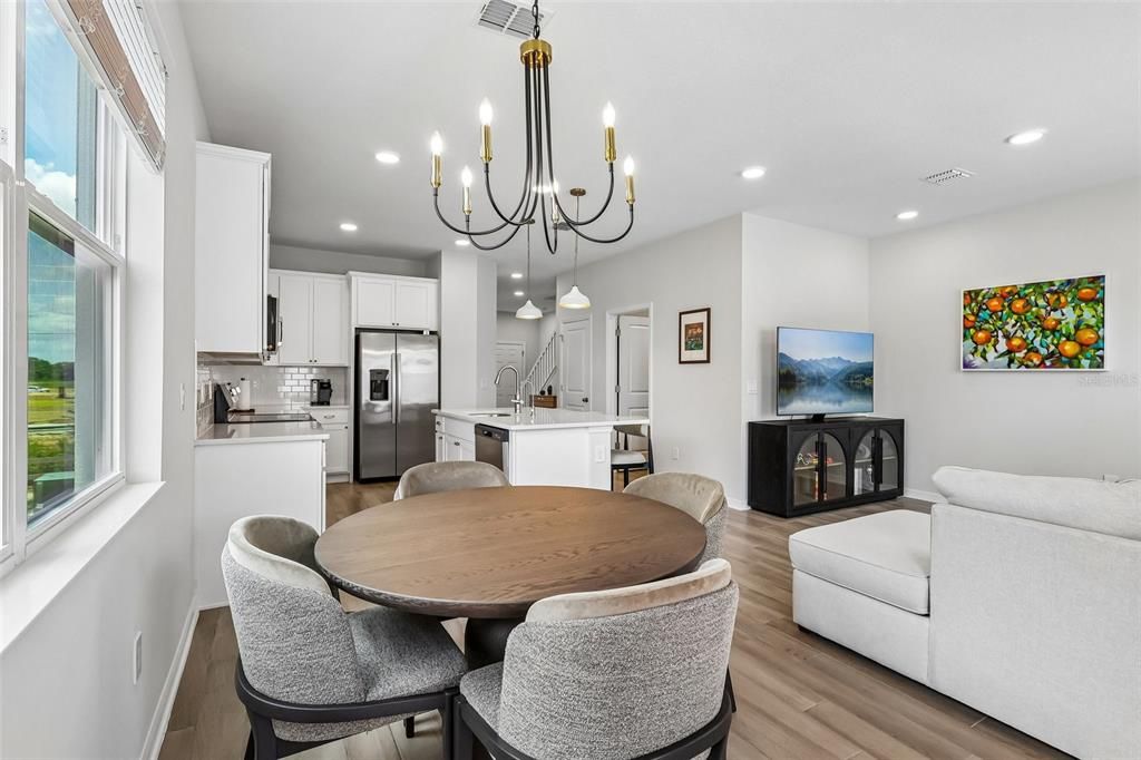 For Sale: $493,500 (3 beds, 2 baths, 1835 Square Feet)