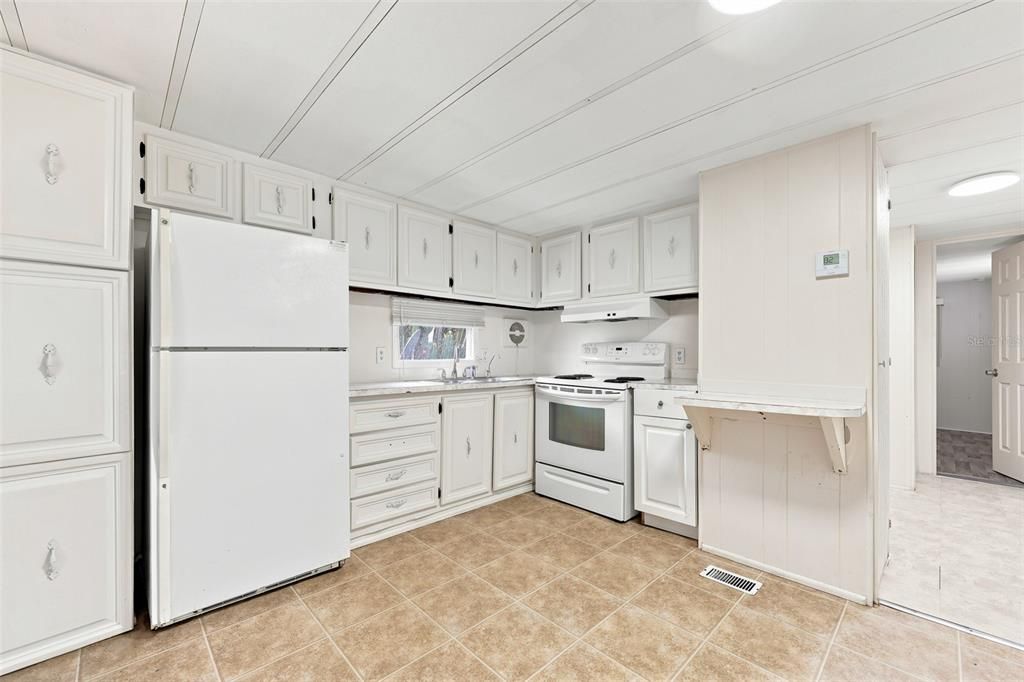 В аренду: $1,195 (2 спален, 1 ванн, 672 Квадратных фут)