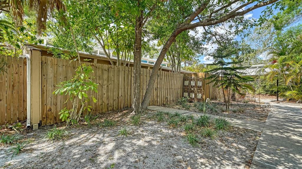 Activo con contrato: $135,000 (2 camas, 1 baños, 847 Pies cuadrados)