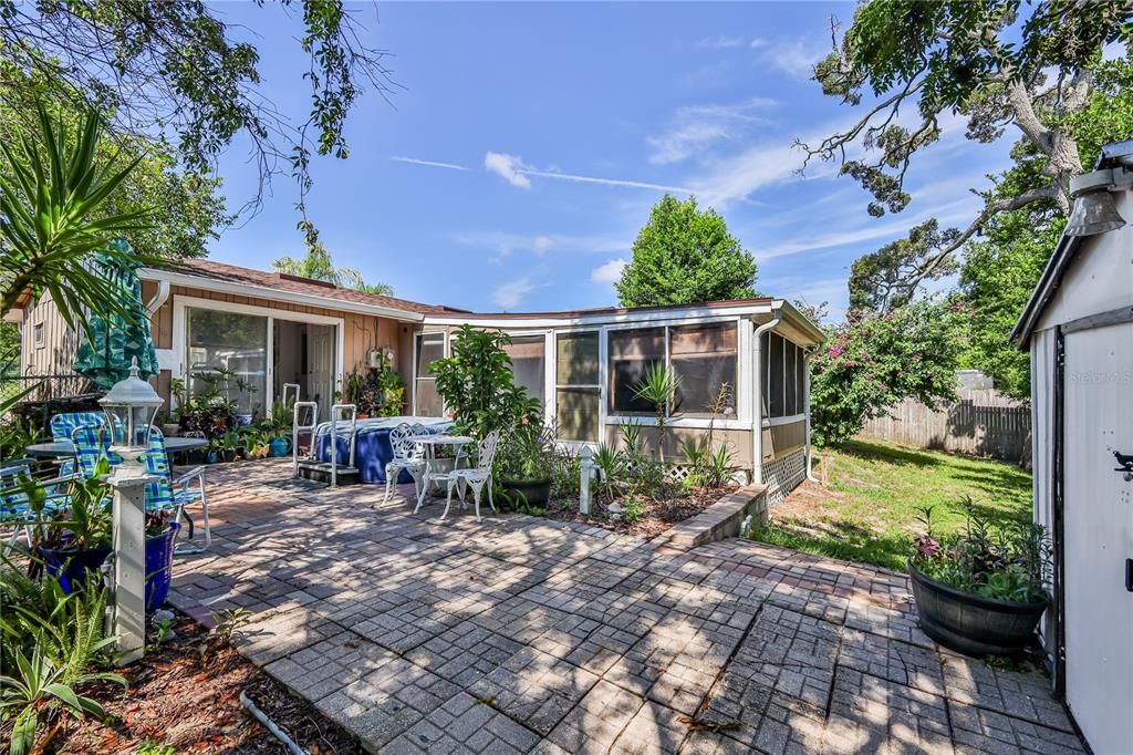 En Venta: $250,000 (2 camas, 2 baños, 1517 Pies cuadrados)