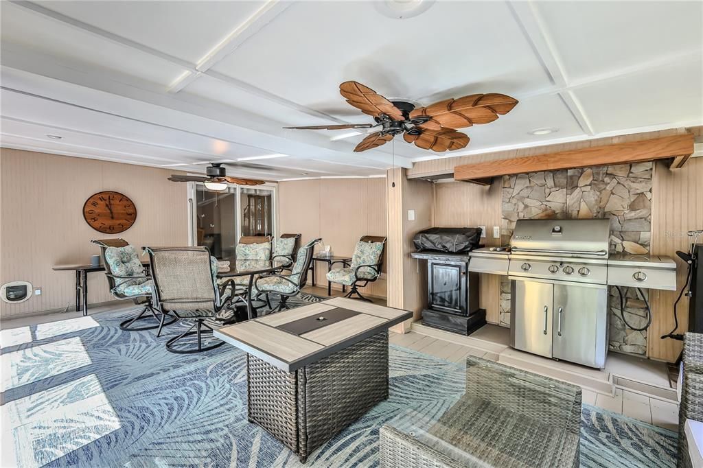En Venta: $250,000 (2 camas, 2 baños, 1517 Pies cuadrados)
