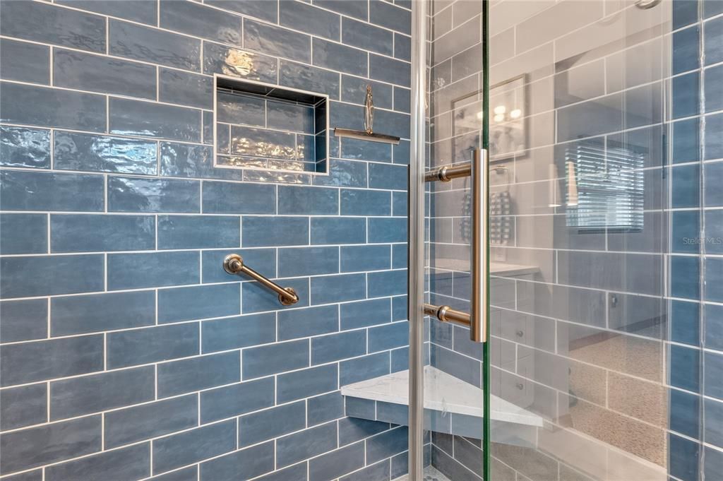 For Sale: $499,900 (3 beds, 2 baths, 1619 Square Feet)