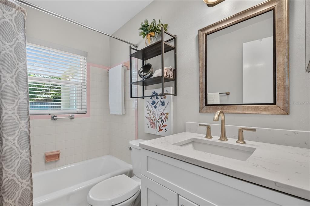 For Sale: $499,900 (3 beds, 2 baths, 1619 Square Feet)