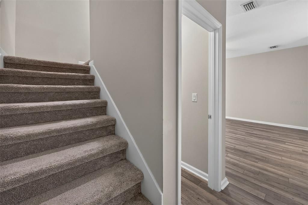 For Sale: $269,000 (3 beds, 2 baths, 1736 Square Feet)