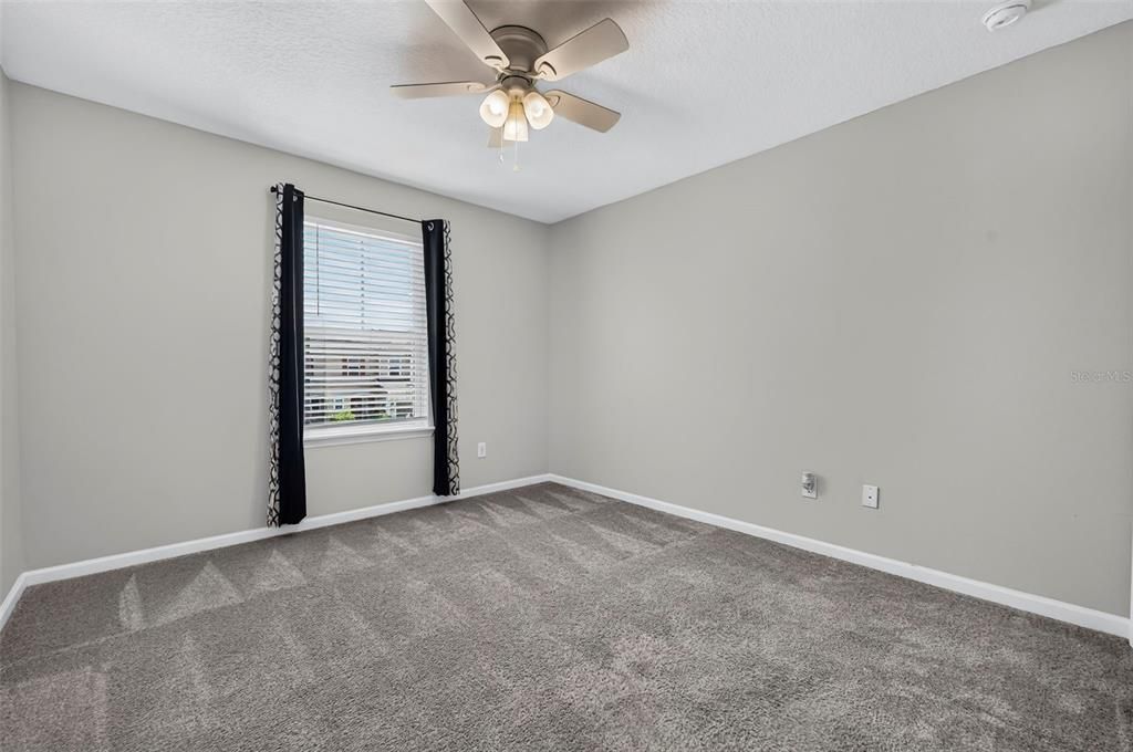 For Sale: $269,000 (3 beds, 2 baths, 1736 Square Feet)