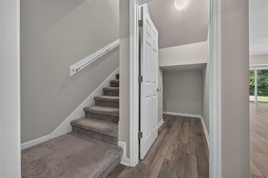 For Sale: $269,000 (3 beds, 2 baths, 1736 Square Feet)