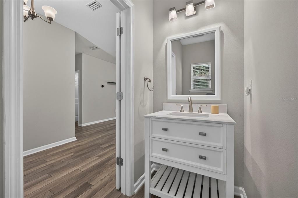 For Sale: $269,000 (3 beds, 2 baths, 1736 Square Feet)