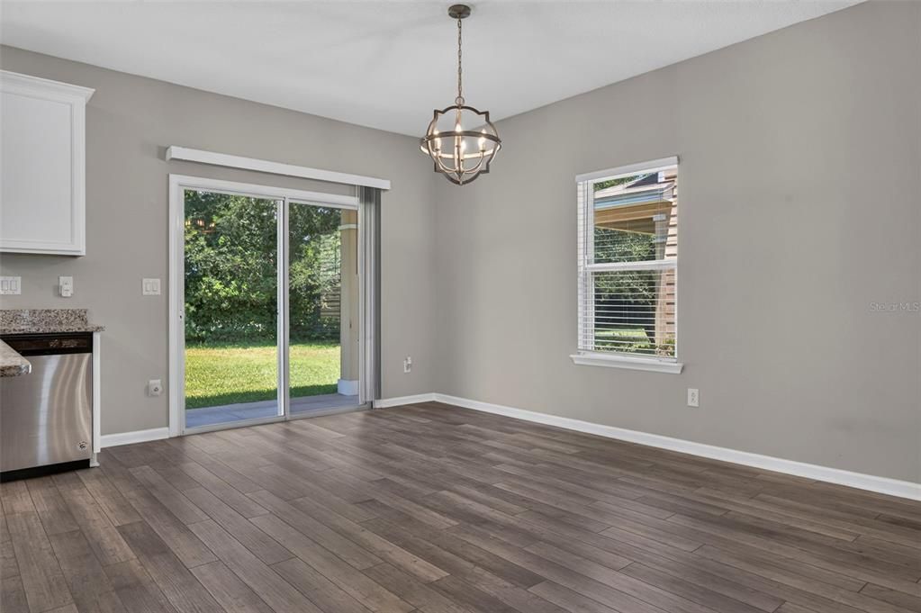 For Sale: $269,000 (3 beds, 2 baths, 1736 Square Feet)
