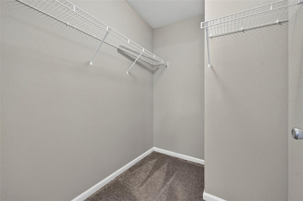 For Sale: $269,000 (3 beds, 2 baths, 1736 Square Feet)