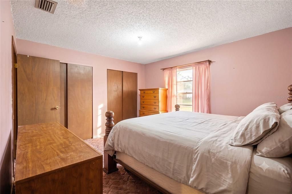 Active With Contract: $339,000 (3 beds, 2 baths, 1324 Square Feet)