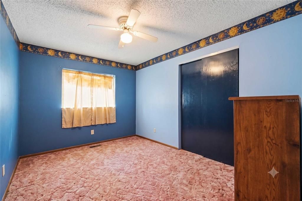 Active With Contract: $339,000 (3 beds, 2 baths, 1324 Square Feet)