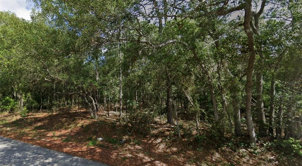 На продажу: $89,900 (1.05 acres)