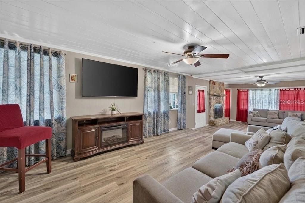 En Venta: $1,199,000 (11 camas, 7 baños, 7074 Pies cuadrados)