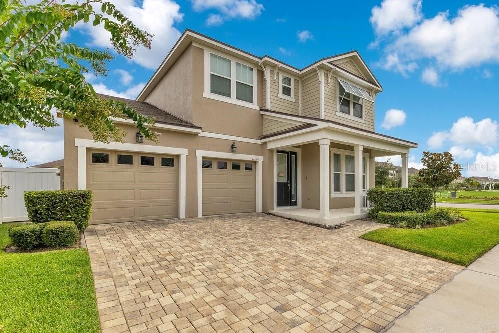 En Venta: $569,000 (4 camas, 3 baños, 2444 Pies cuadrados)