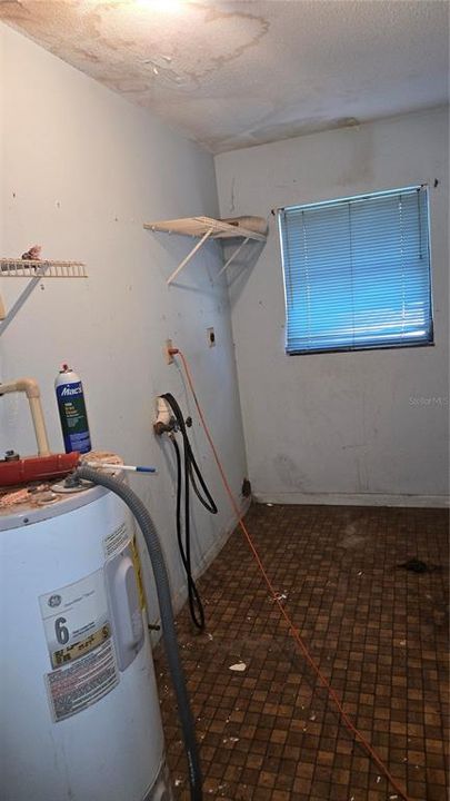 En Venta: $250,000 (2 camas, 2 baños, 1074 Pies cuadrados)