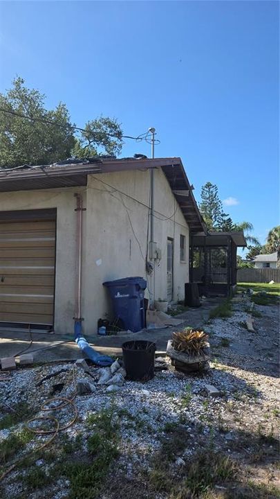 En Venta: $250,000 (2 camas, 2 baños, 1074 Pies cuadrados)