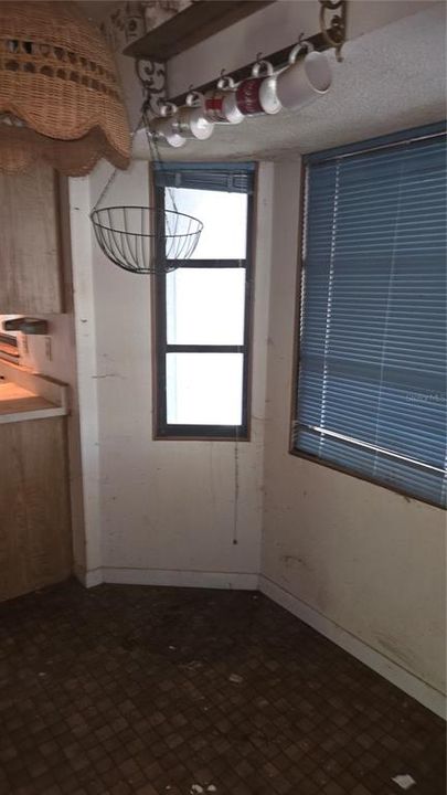 En Venta: $250,000 (2 camas, 2 baños, 1074 Pies cuadrados)