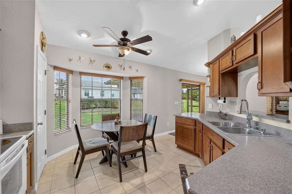 For Sale: $274,999 (3 beds, 2 baths, 1330 Square Feet)