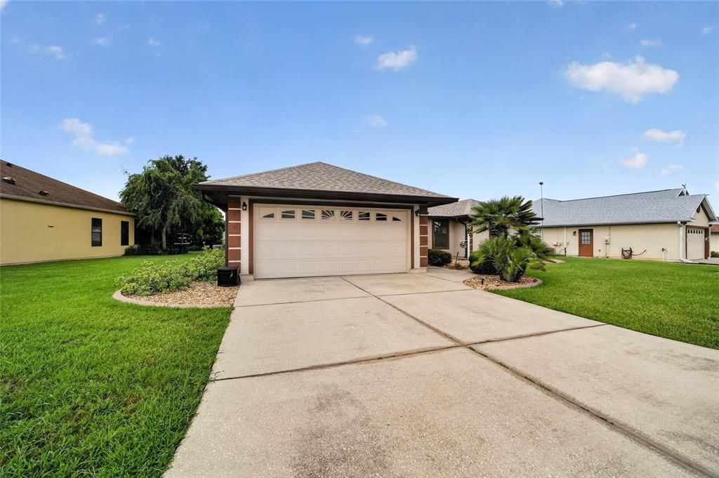For Sale: $274,999 (3 beds, 2 baths, 1330 Square Feet)