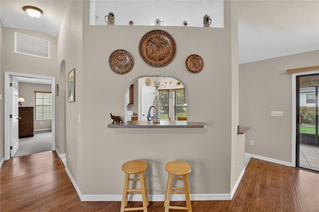 For Sale: $274,999 (3 beds, 2 baths, 1330 Square Feet)