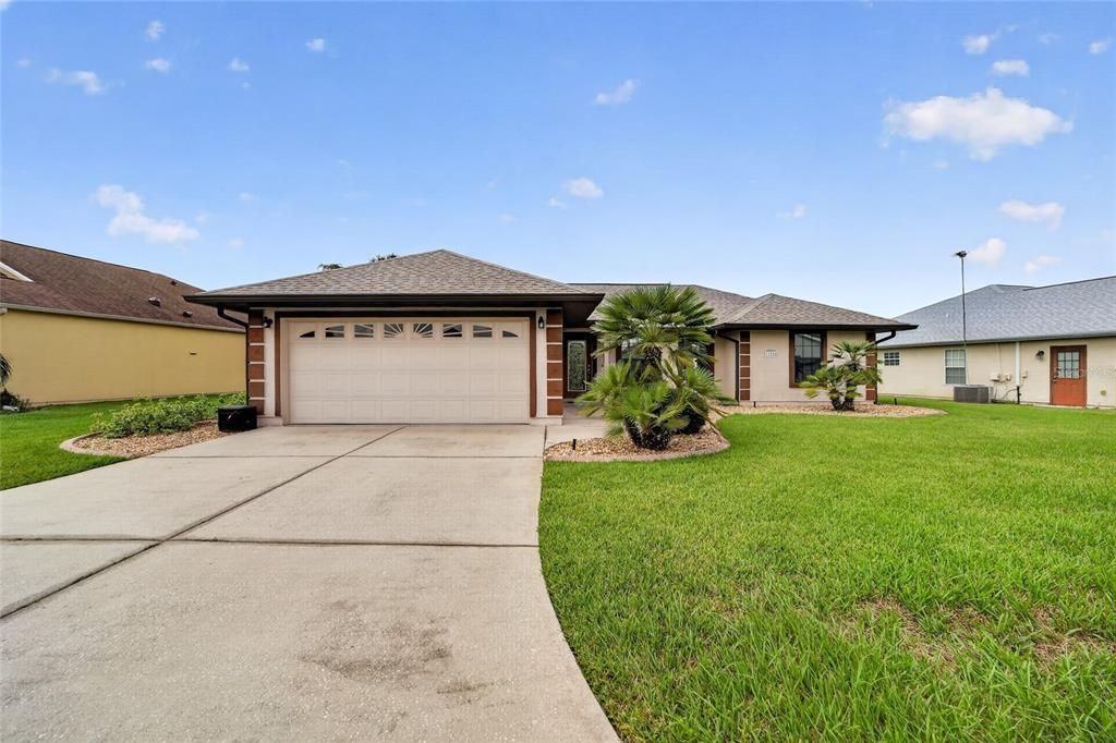 For Sale: $274,999 (3 beds, 2 baths, 1330 Square Feet)