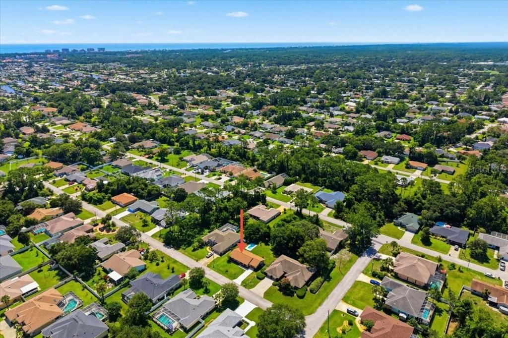 Active With Contract: $255,900 (2 beds, 2 baths, 1041 Square Feet)
