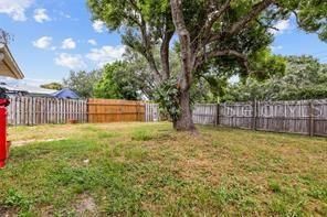 For Sale: $399,999 (3 beds, 2 baths, 1482 Square Feet)