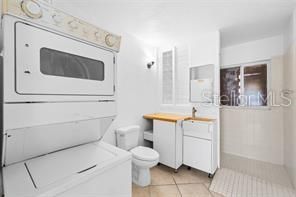 For Sale: $399,999 (3 beds, 2 baths, 1482 Square Feet)
