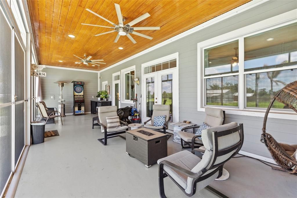 For Sale: $965,000 (4 beds, 3 baths, 2900 Square Feet)