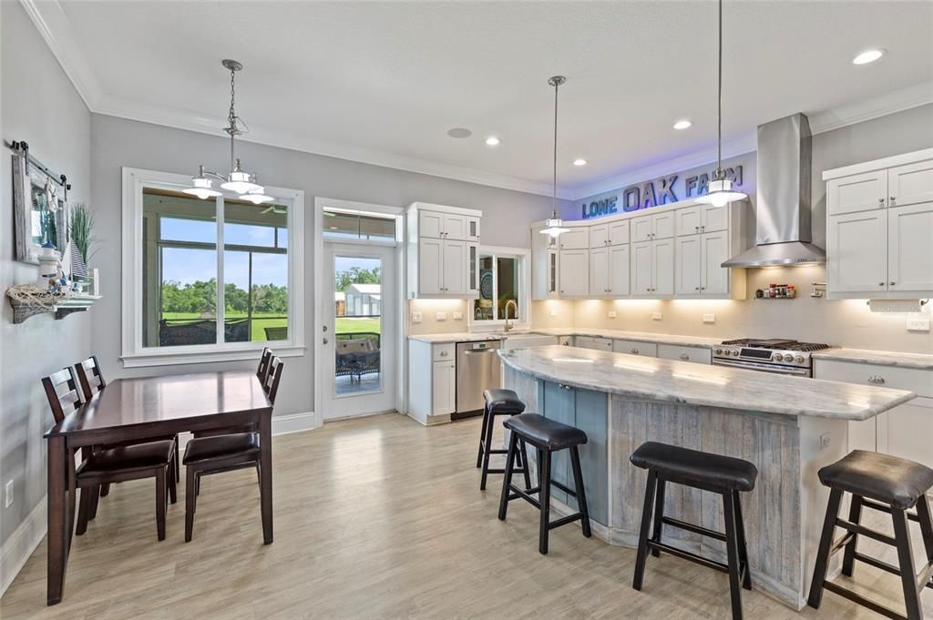 For Sale: $965,000 (4 beds, 3 baths, 2900 Square Feet)
