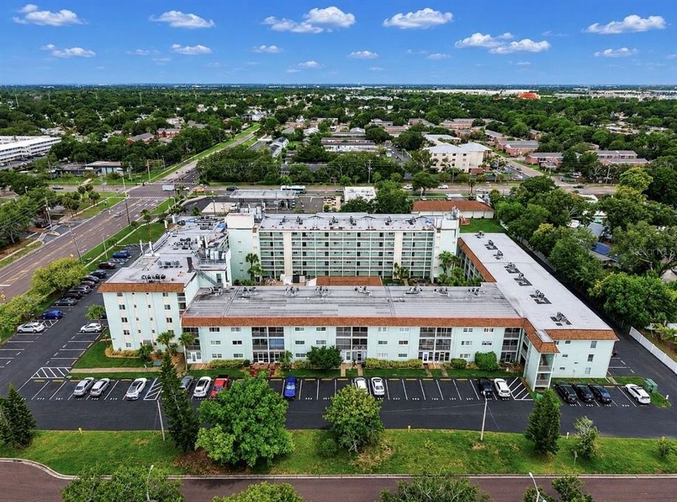 На продажу: $77,500 (2 спален, 1 ванн, 772 Квадратных фут)