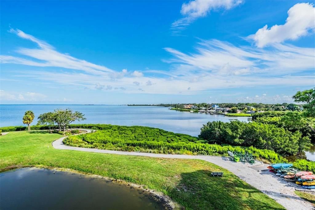 En Venta: $547,900 (2 camas, 2 baños, 1330 Pies cuadrados)