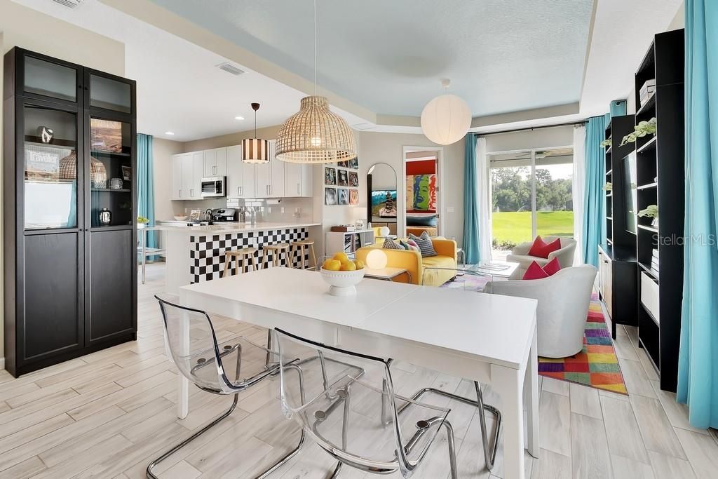 For Sale: $389,000 (2 beds, 2 baths, 1507 Square Feet)
