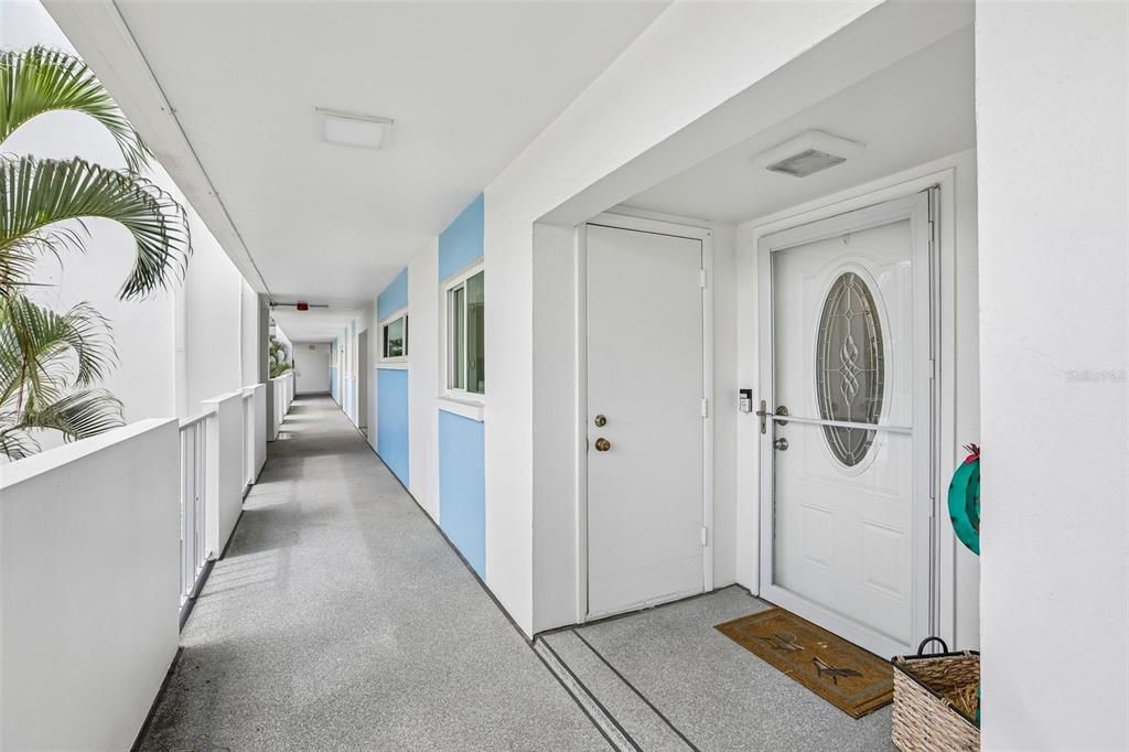 En Venta: $399,000 (2 camas, 2 baños, 1335 Pies cuadrados)