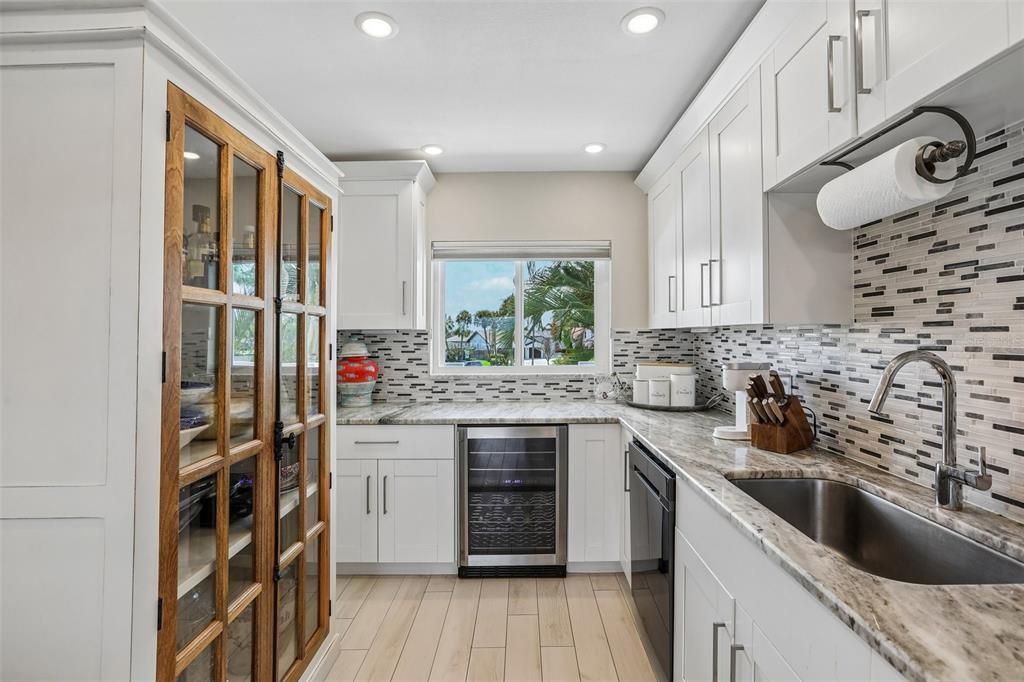 En Venta: $399,000 (2 camas, 2 baños, 1335 Pies cuadrados)