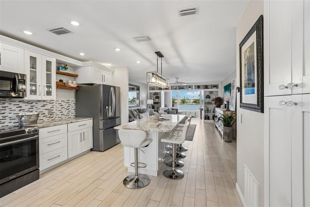 En Venta: $399,000 (2 camas, 2 baños, 1335 Pies cuadrados)