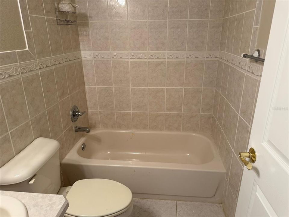 На продажу: $249,000 (3 спален, 2 ванн, 1321 Квадратных фут)