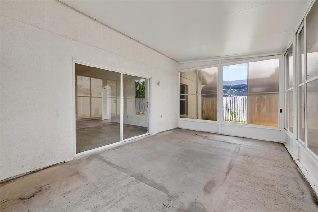 For Rent: $2,650 (4 beds, 2 baths, 1809 Square Feet)