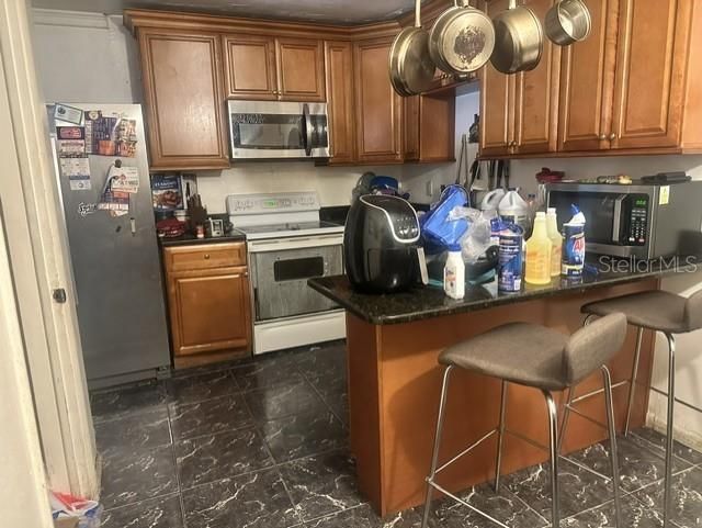 На продажу: $330,000 (3 спален, 2 ванн, 1658 Квадратных фут)