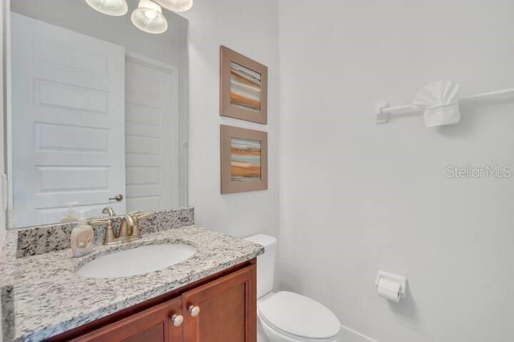 En Venta: $619,000 (6 camas, 6 baños, 3317 Pies cuadrados)
