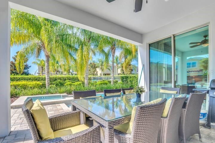 En Venta: $619,000 (6 camas, 6 baños, 3317 Pies cuadrados)