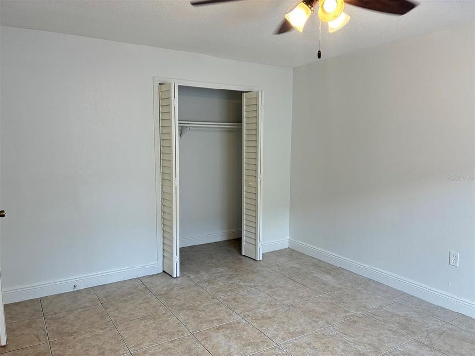 For Sale: $139,900 (3 beds, 2 baths, 1302 Square Feet)