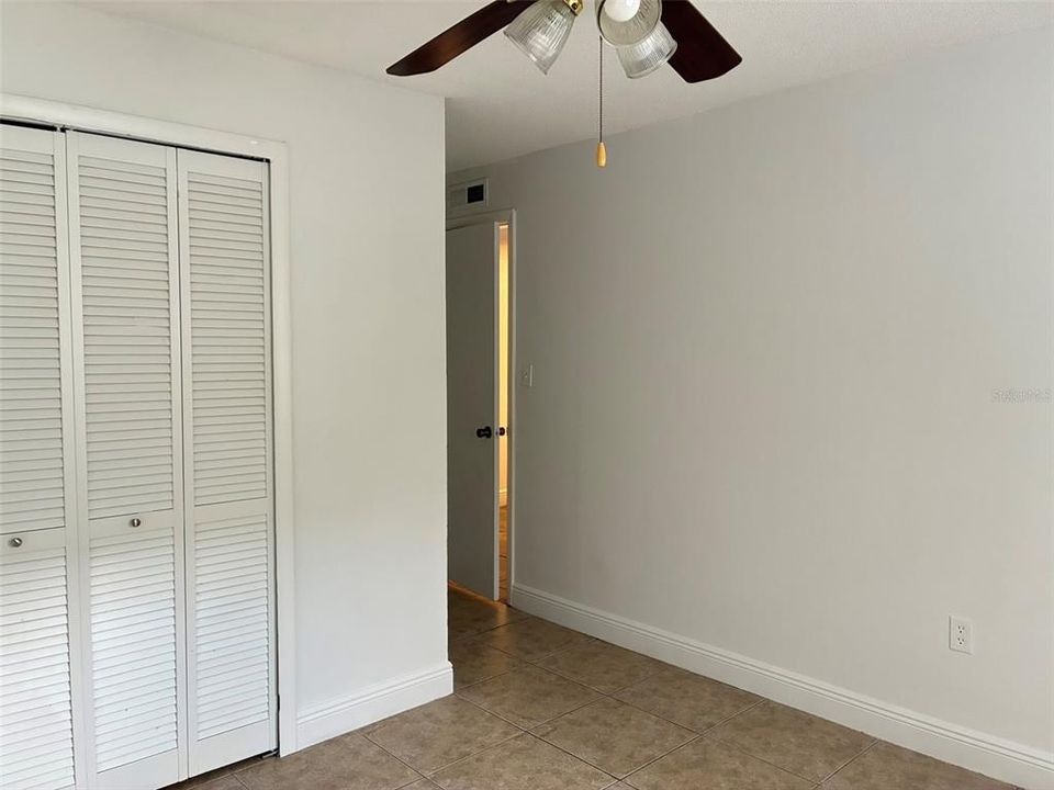 For Sale: $139,900 (3 beds, 2 baths, 1302 Square Feet)