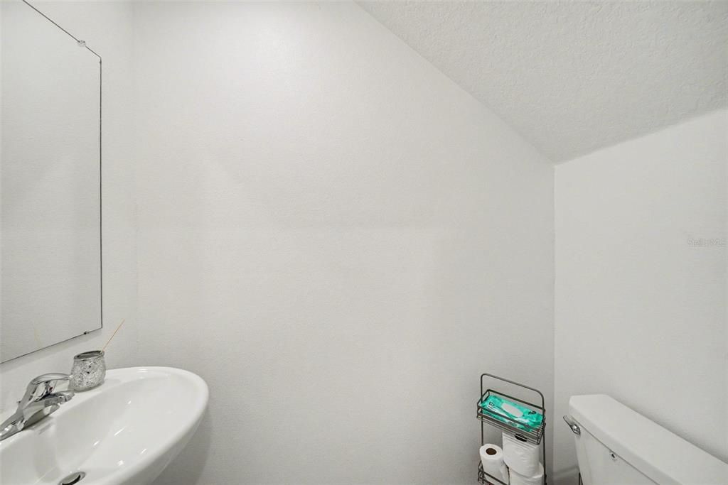 В аренду: $3,100 (5 спален, 2 ванн, 2217 Квадратных фут)