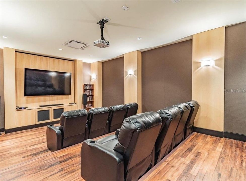 En Venta: $319,000 (1 camas, 1 baños, 775 Pies cuadrados)