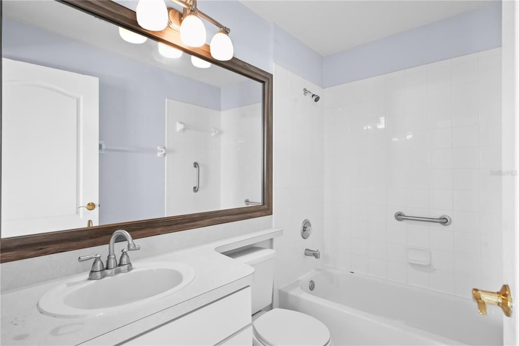 En Venta: $374,900 (3 camas, 2 baños, 1439 Pies cuadrados)
