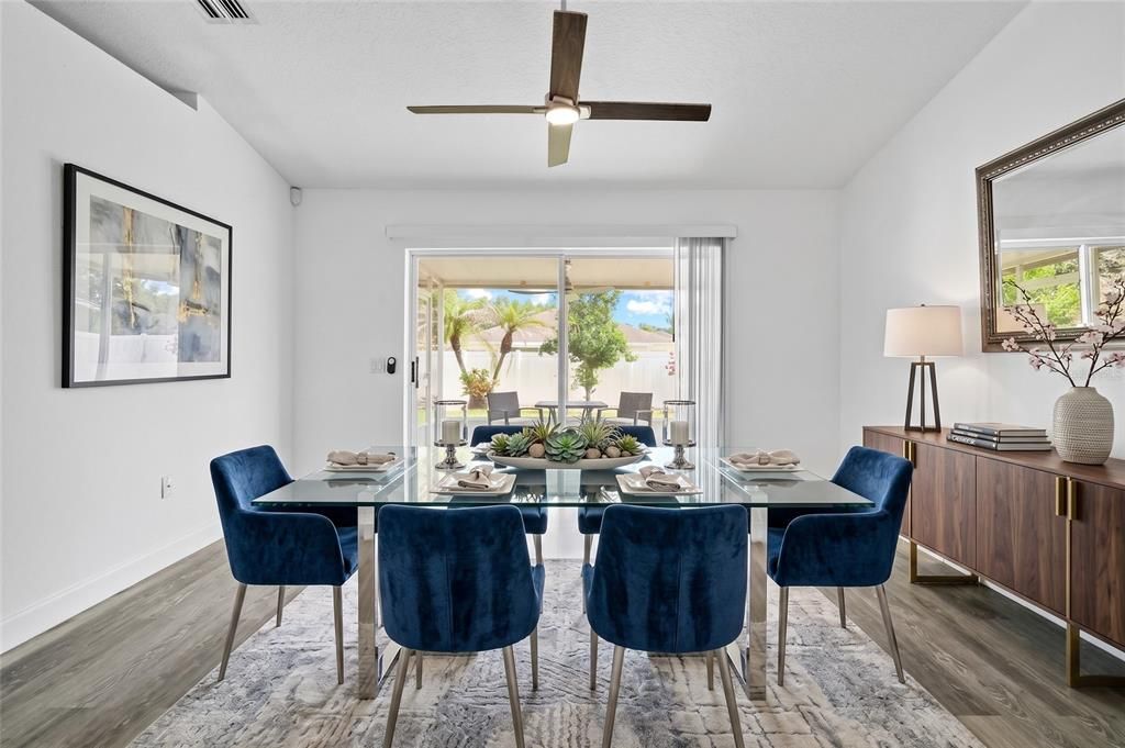 En Venta: $374,900 (3 camas, 2 baños, 1439 Pies cuadrados)
