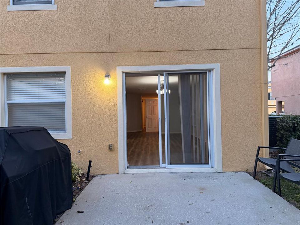 En Renta: $2,250 (3 camas, 2 baños, 1828 Pies cuadrados)