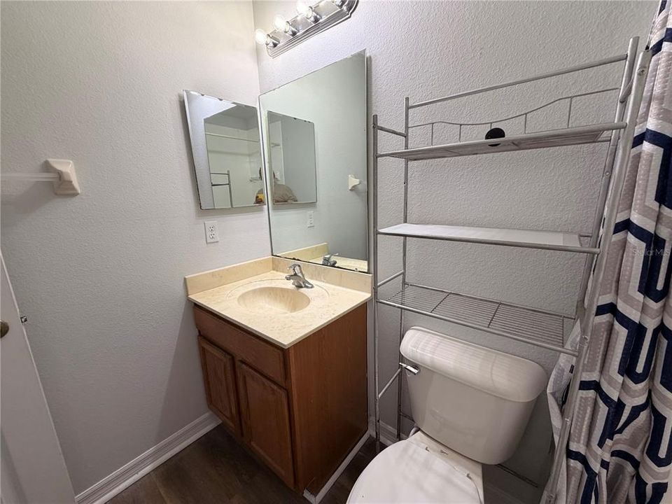 En Renta: $2,250 (3 camas, 2 baños, 1828 Pies cuadrados)